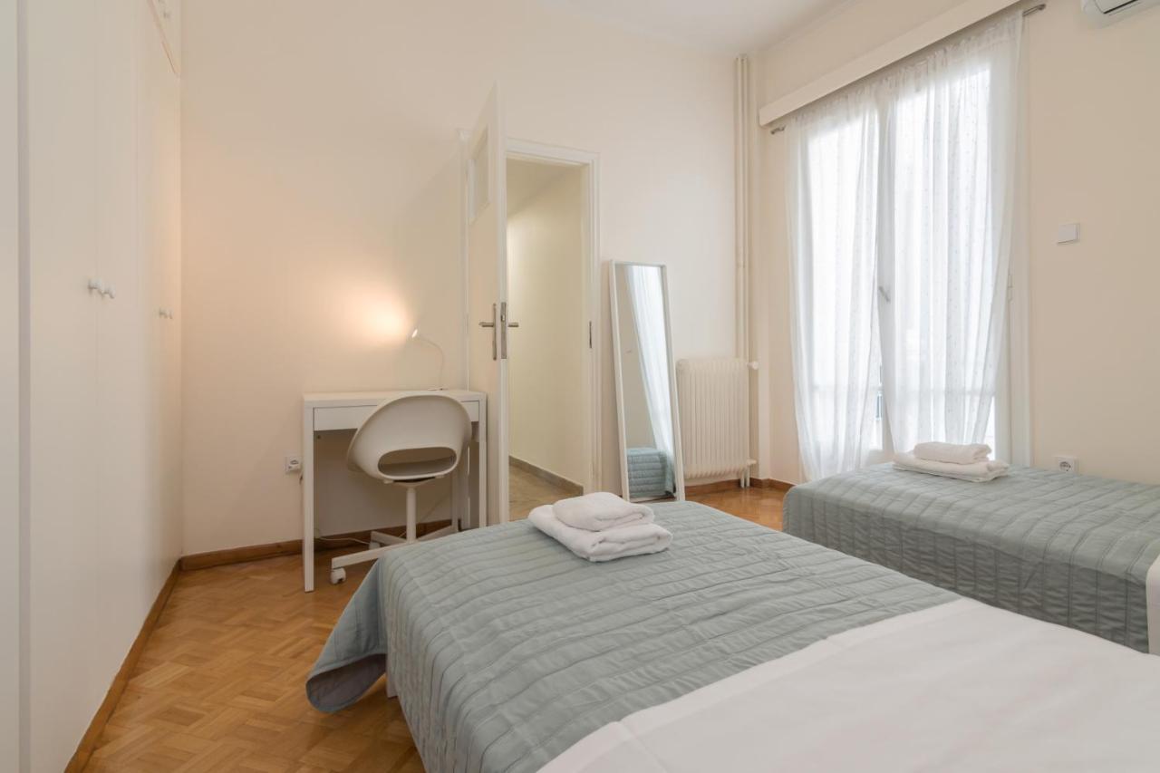 Phaedrus Living: Center Flat Michalakopoulou Афины