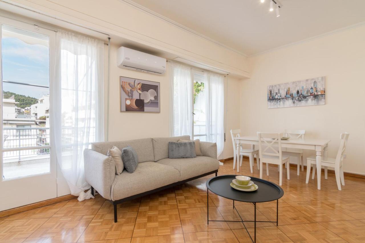Phaedrus Living: Center Flat Michalakopoulou Apartment